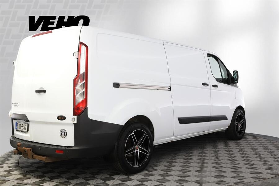 Ford Transit Custom vaihtoauto
