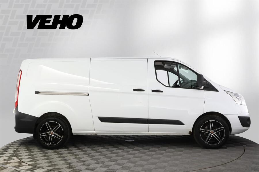 Ford Transit Custom vaihtoauto
