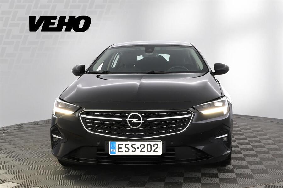 Opel Insignia vaihtoauto