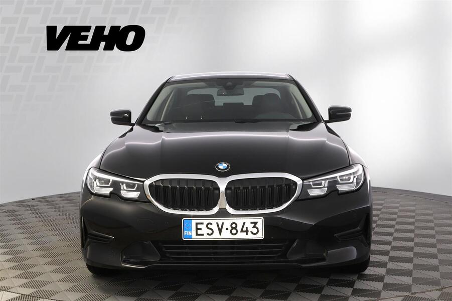 BMW 320 vaihtoauto