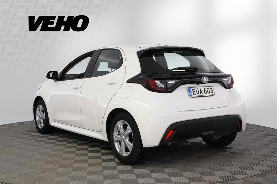 Toyota Yaris vaihtoauto