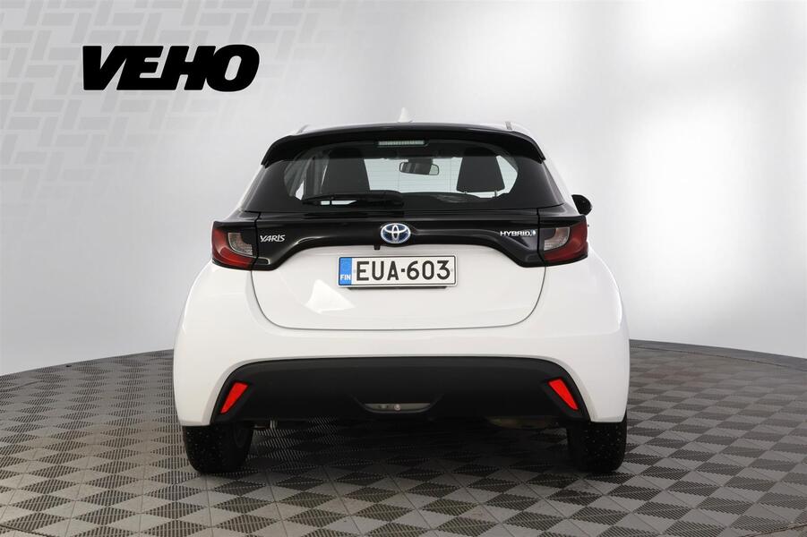 Toyota Yaris vaihtoauto