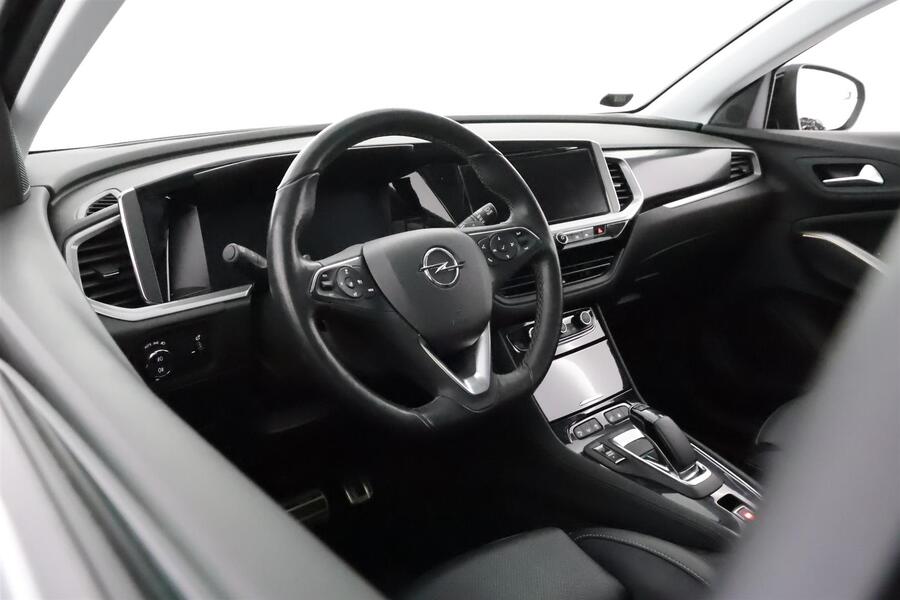 Opel Grandland vaihtoauto