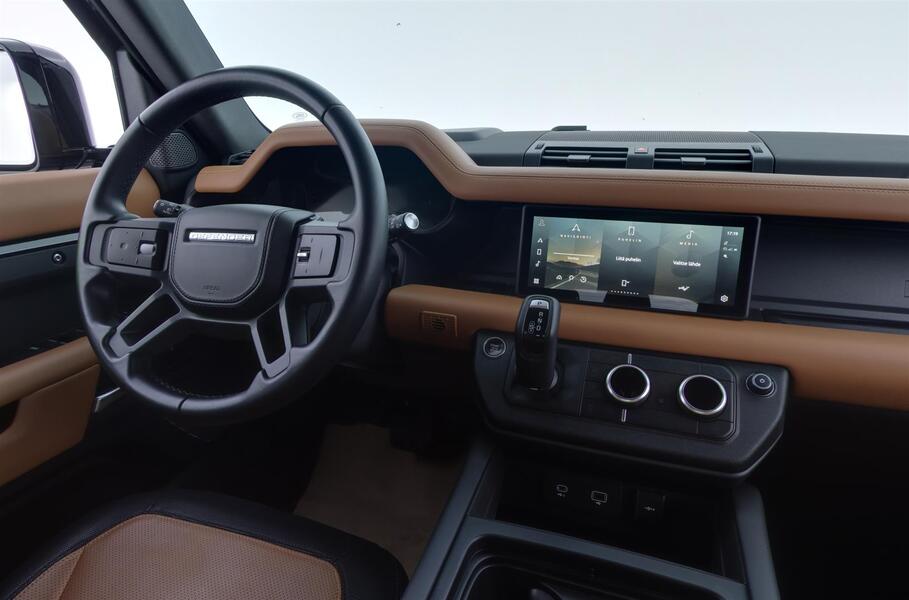 Land Rover Defender vaihtoauto