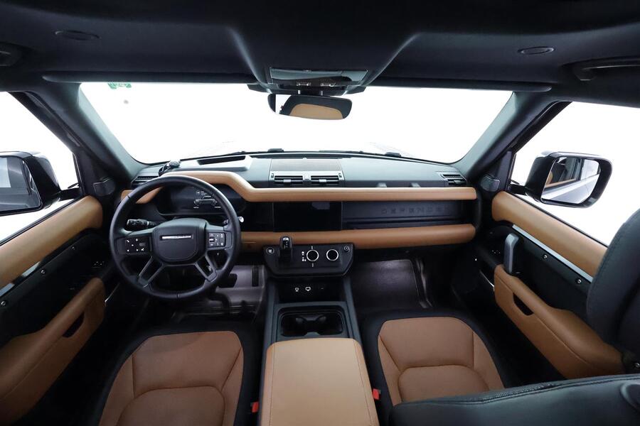 Land Rover Defender vaihtoauto
