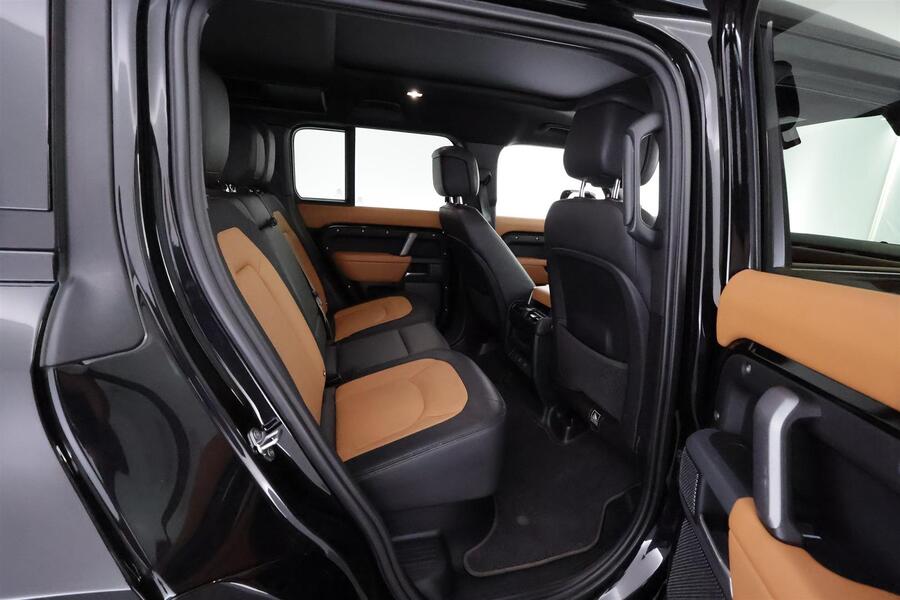 Land Rover Defender vaihtoauto