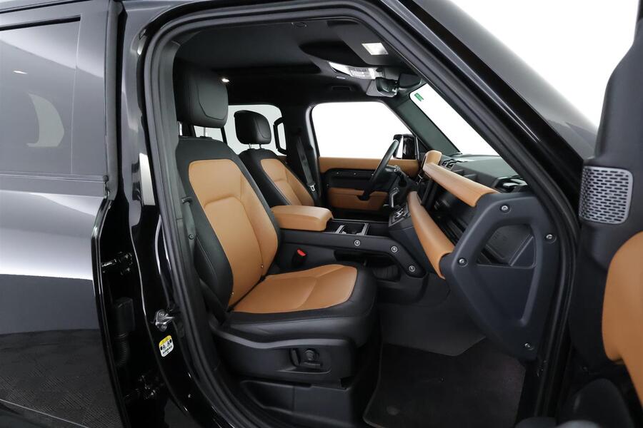 Land Rover Defender vaihtoauto