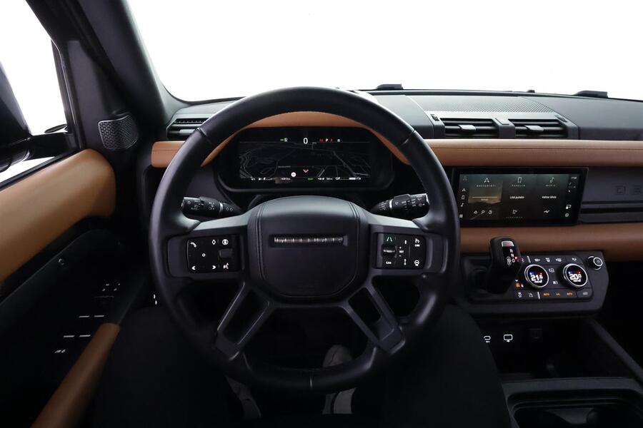 Land Rover Defender vaihtoauto