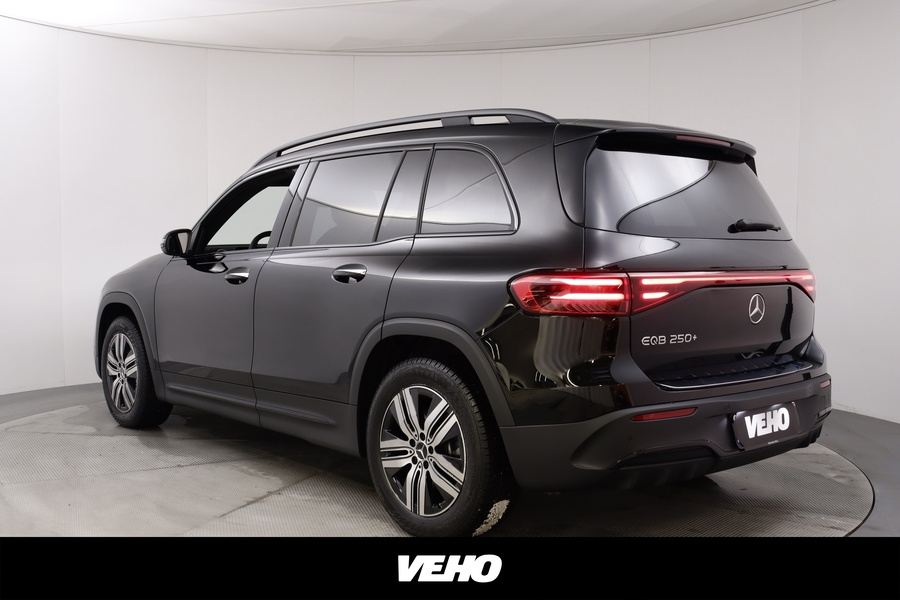 Mercedes-Benz EQB vaihtoauto