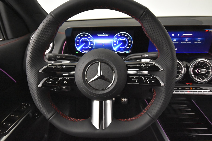 Mercedes-Benz EQB vaihtoauto