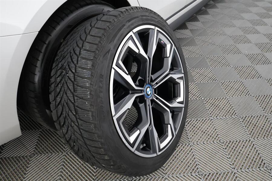 BMW i4 M50 vaihtoauto