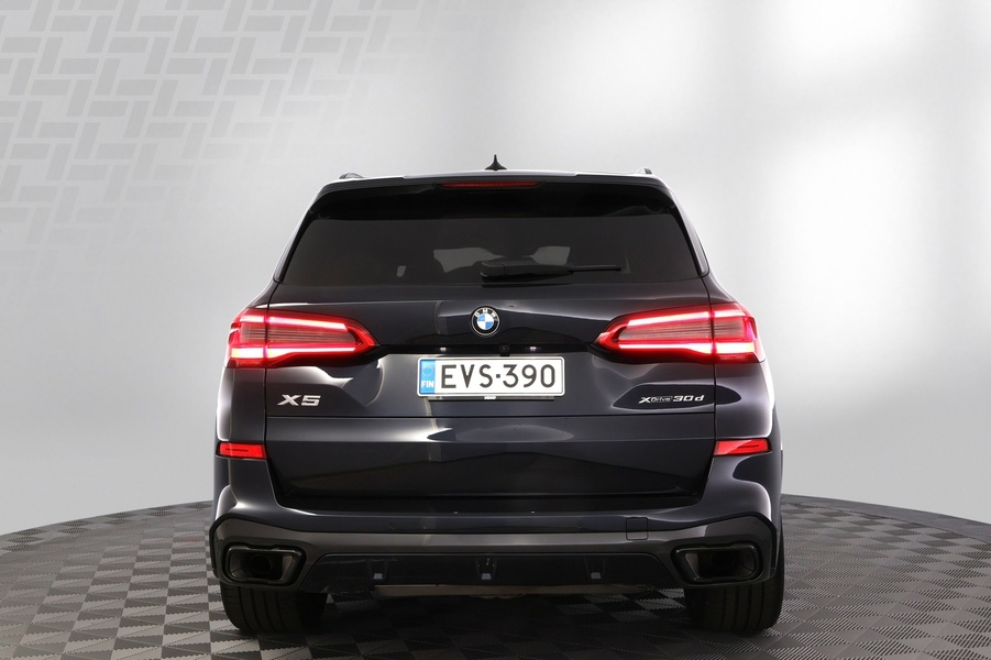 BMW X5 vaihtoauto