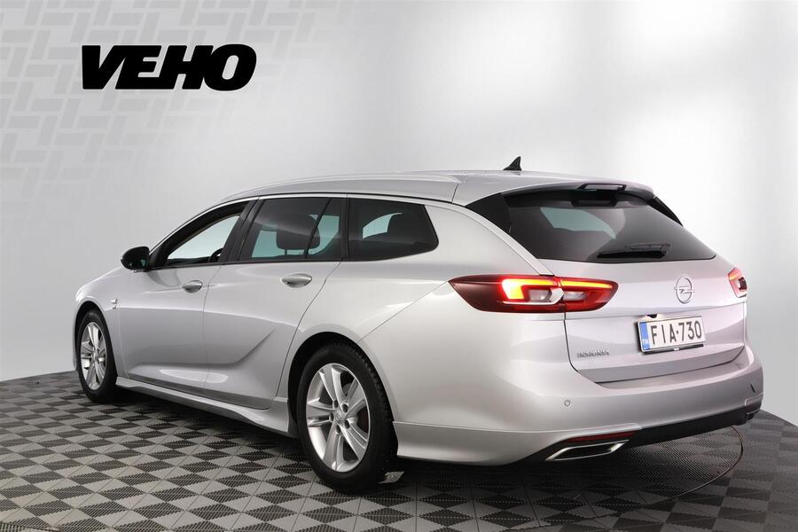 Opel Insignia vaihtoauto