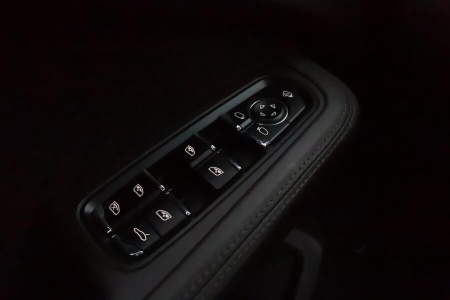 Porsche Macan vaihtoauto