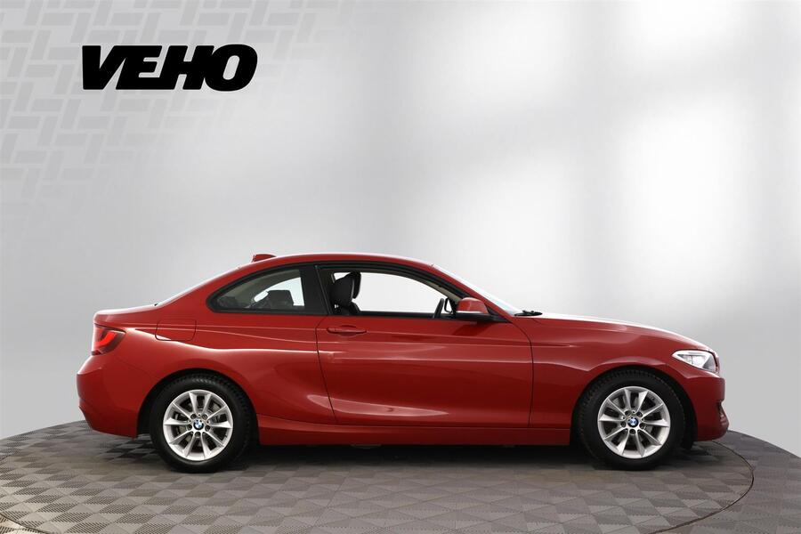 BMW 220 vaihtoauto