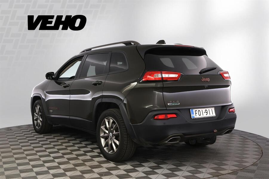 Jeep Cherokee vaihtoauto