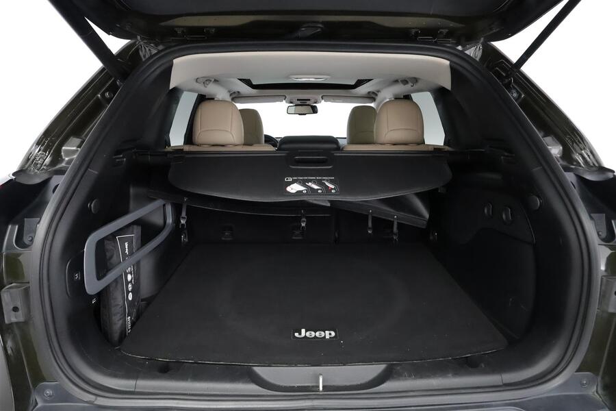 Jeep Cherokee vaihtoauto