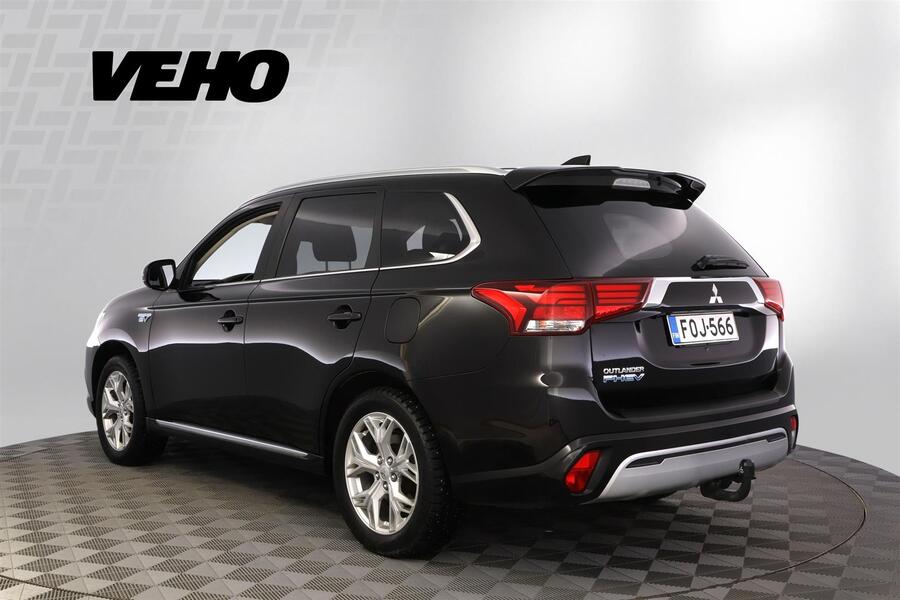Mitsubishi Outlander PHEV vaihtoauto