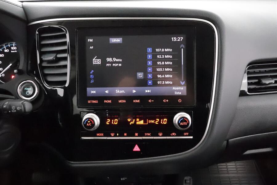 Mitsubishi Outlander PHEV vaihtoauto