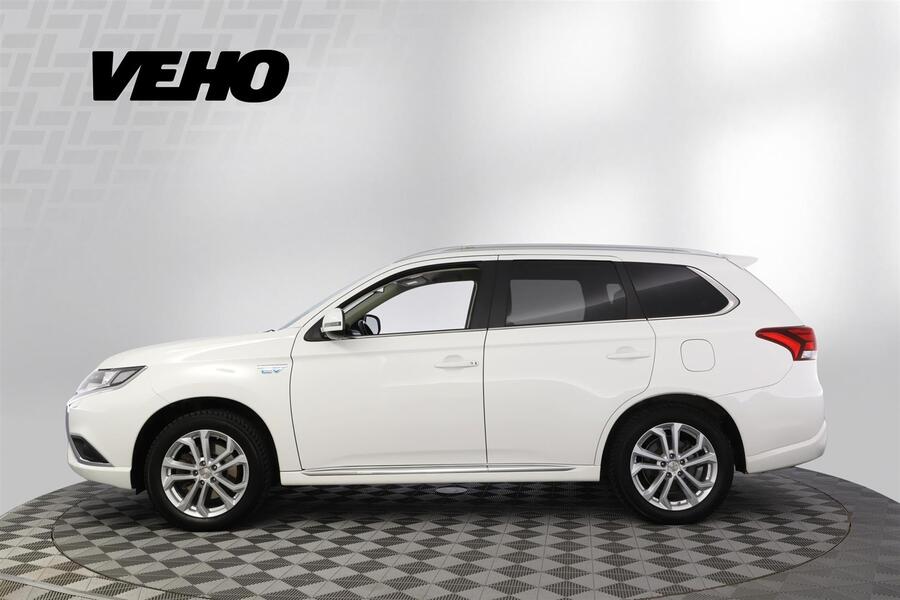 Mitsubishi Outlander PHEV vaihtoauto