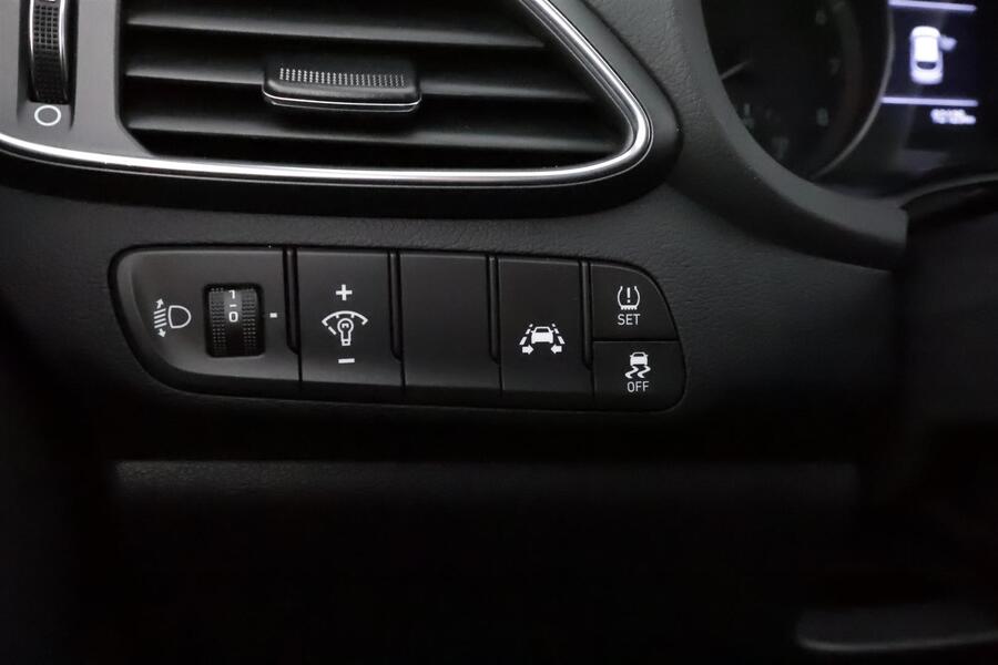 Hyundai i30 Wagon vaihtoauto