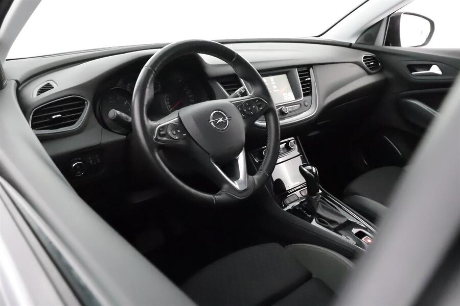 Opel Grandland X vaihtoauto