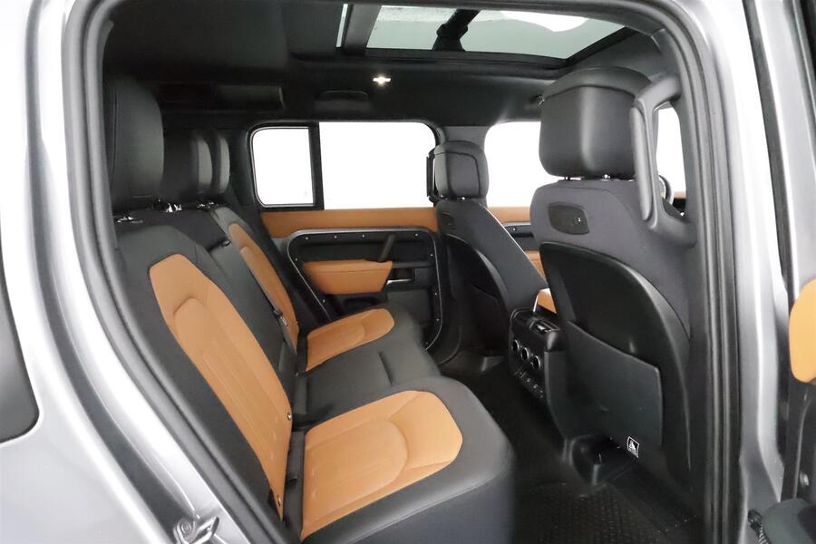 Land Rover Defender vaihtoauto