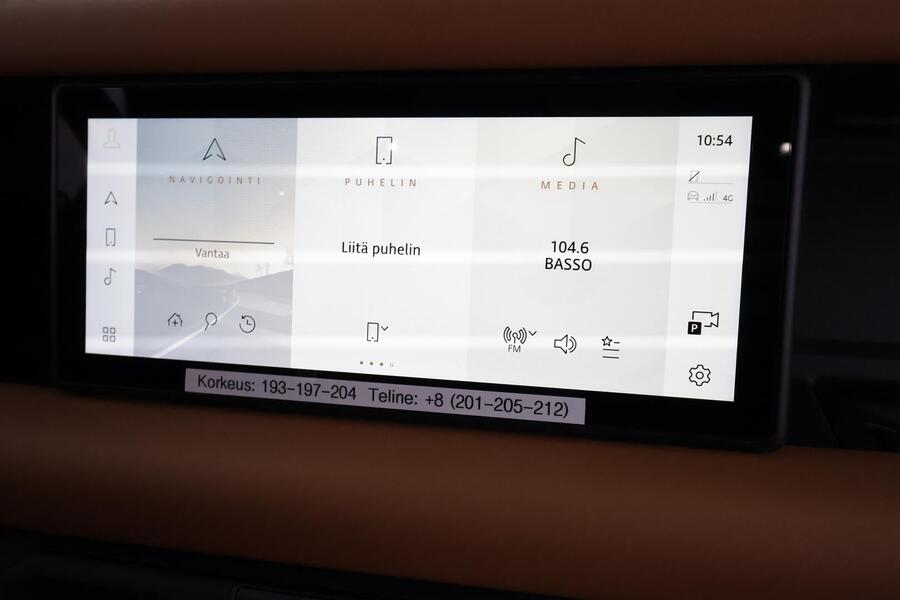 Land Rover Defender vaihtoauto