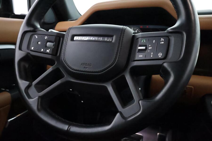 Land Rover Defender vaihtoauto