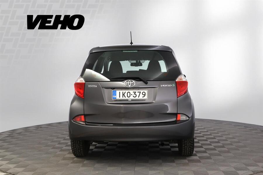 Toyota Verso-S vaihtoauto