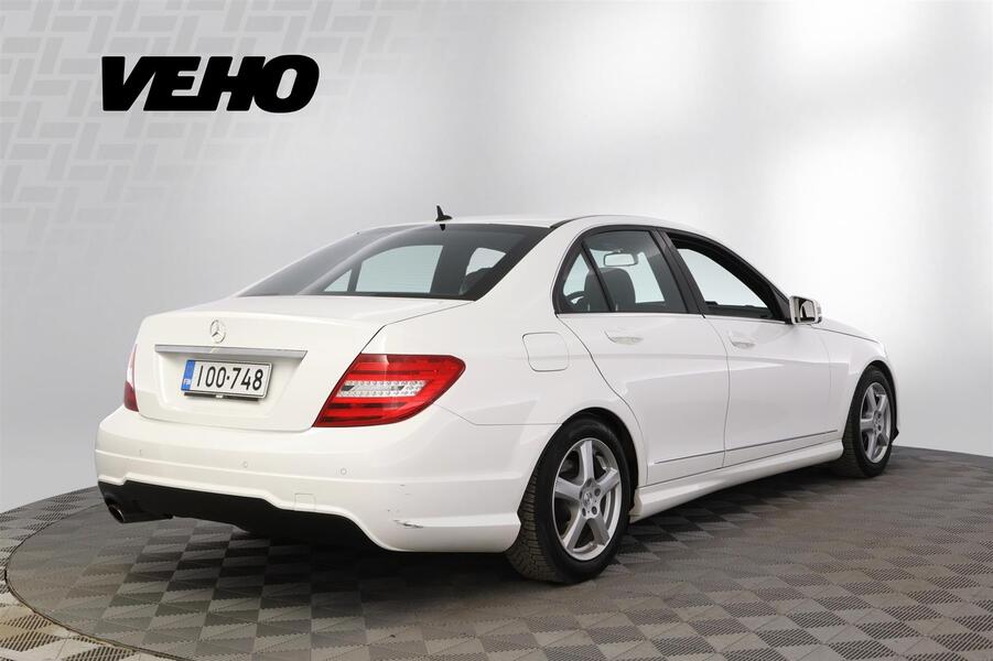 Mercedes-Benz C vaihtoauto
