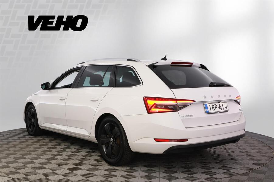 Skoda Superb vaihtoauto