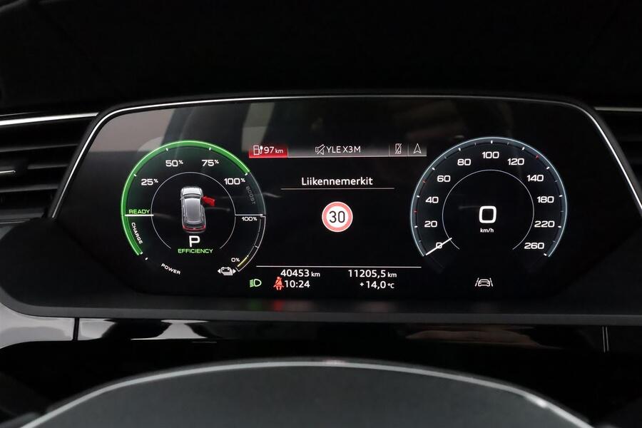 Audi e-tron vaihtoauto