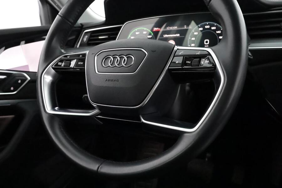 Audi e-tron vaihtoauto