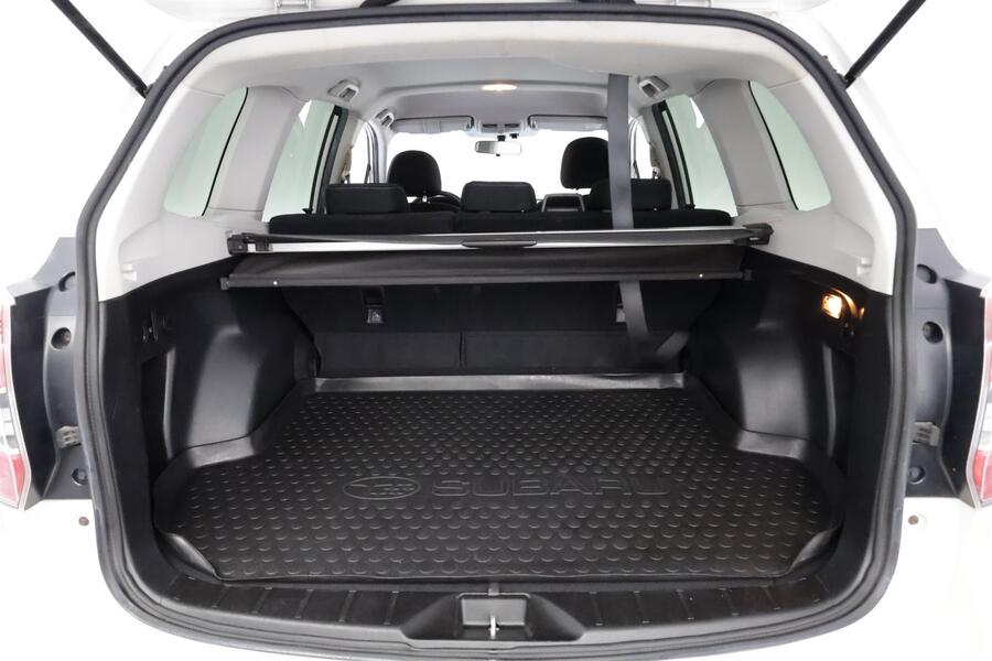 Subaru Forester vaihtoauto