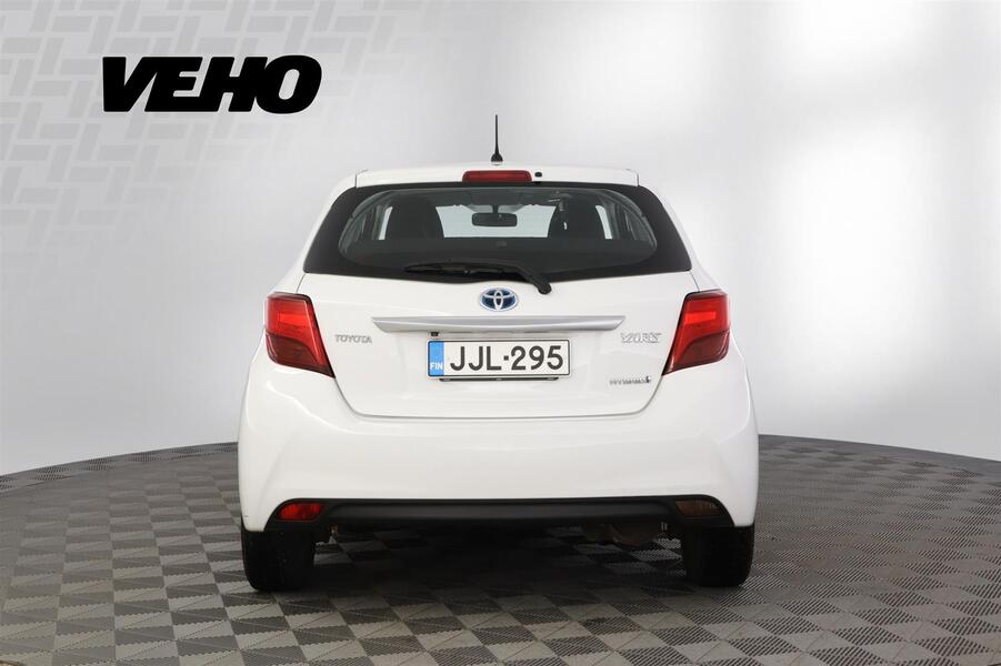 Toyota Yaris vaihtoauto