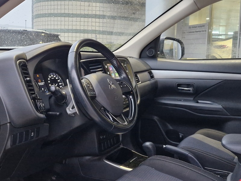 Mitsubishi Outlander vaihtoauto