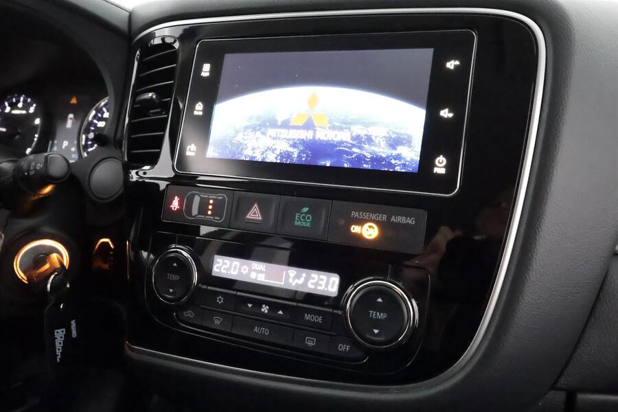 Mitsubishi Outlander vaihtoauto