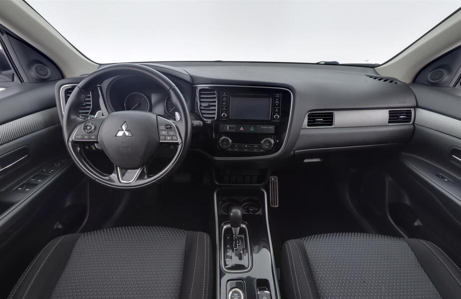 Mitsubishi Outlander vaihtoauto