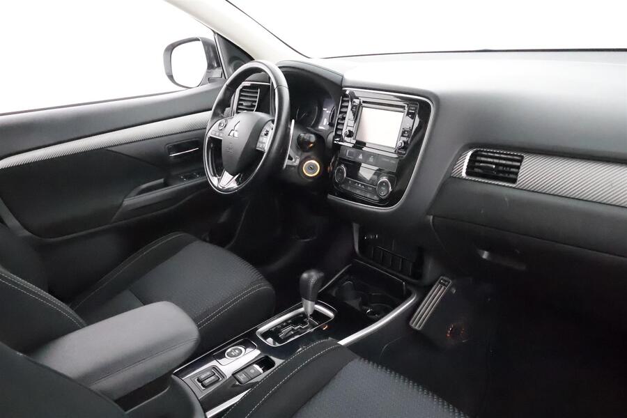 Mitsubishi Outlander vaihtoauto