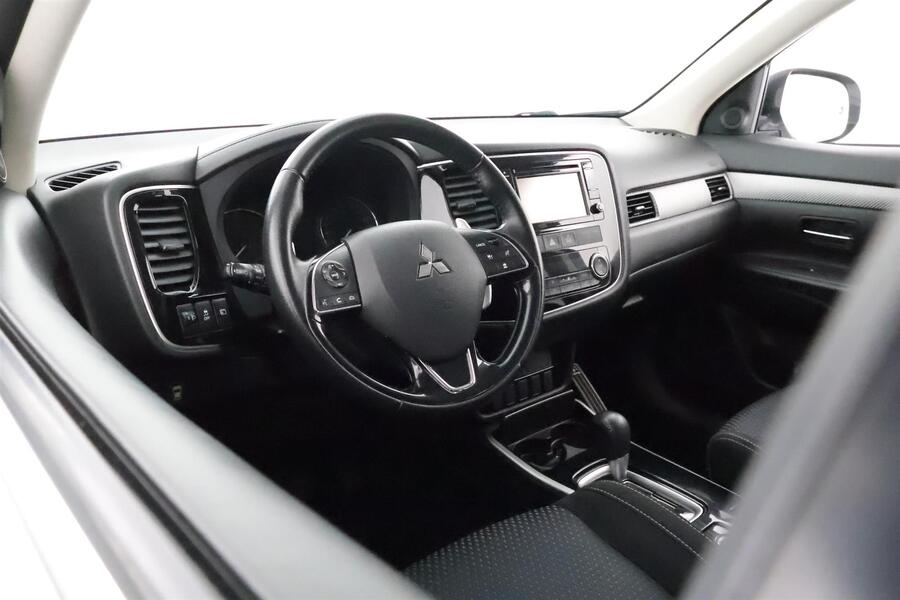 Mitsubishi Outlander vaihtoauto