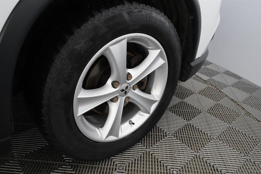 Mitsubishi Outlander vaihtoauto