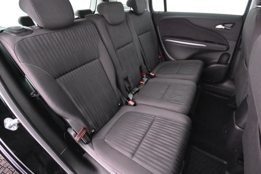 Opel Zafira vaihtoauto