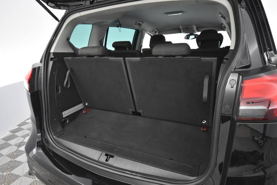 Opel Zafira vaihtoauto