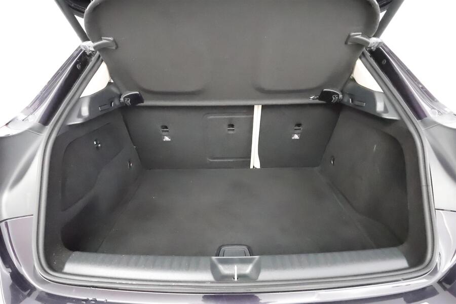 Mercedes-Benz GLA vaihtoauto