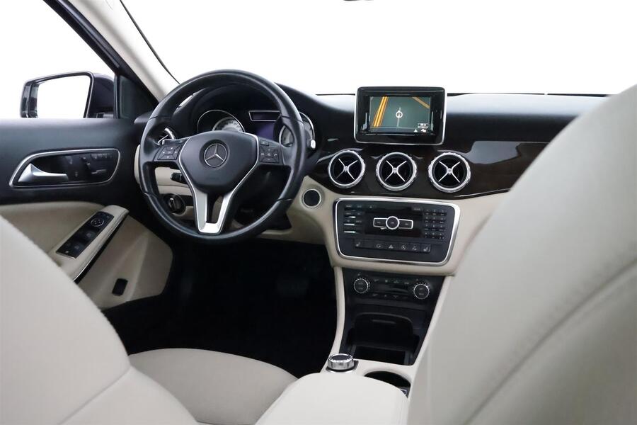 Mercedes-Benz GLA vaihtoauto