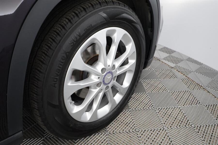 Mercedes-Benz GLA vaihtoauto