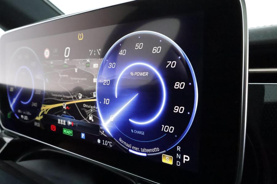 Mercedes-Benz EQE vaihtoauto