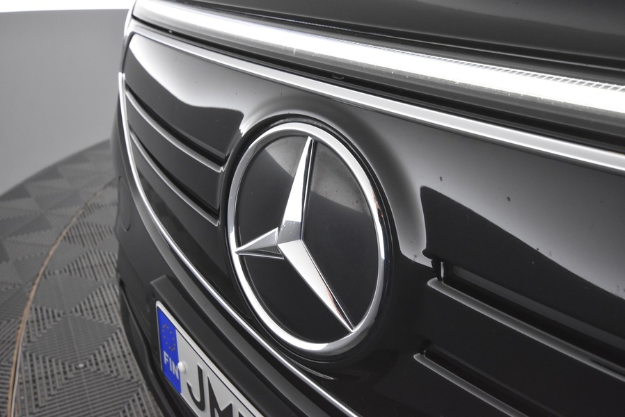 Mercedes-Benz EQB vaihtoauto