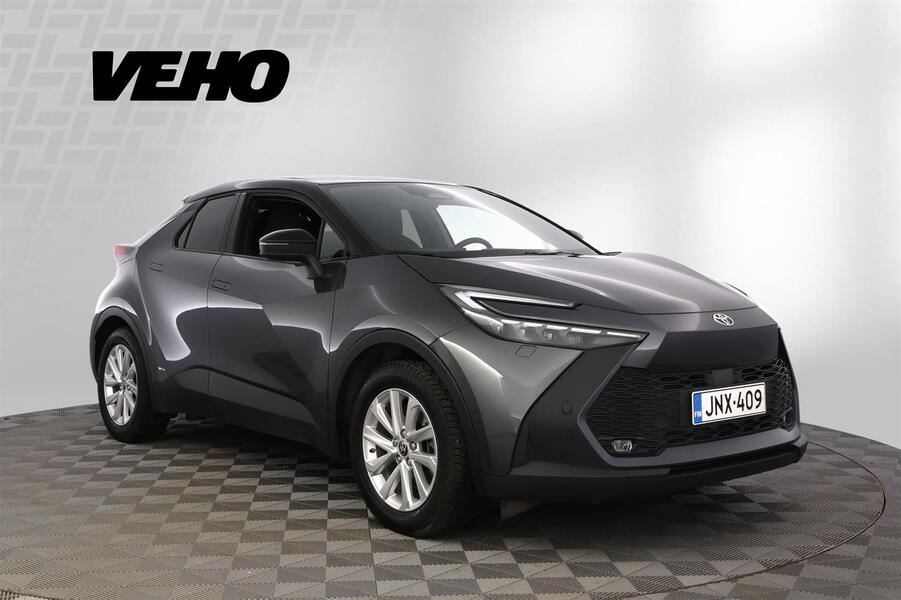 Toyota C-HR vaihtoauto